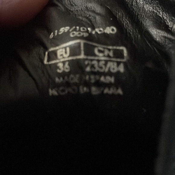 🥾Zara Black Leather Studded, Rhinestone Boots - Picture 7 of 15